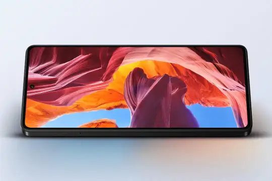 پوکو ام 6 - همت الکترونیک